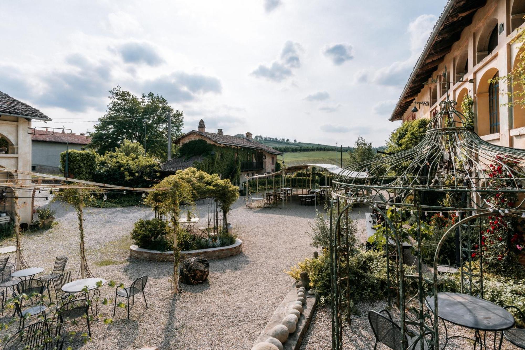 Borgo Casa Scaparone Villa Alba  Eksteriør bilde